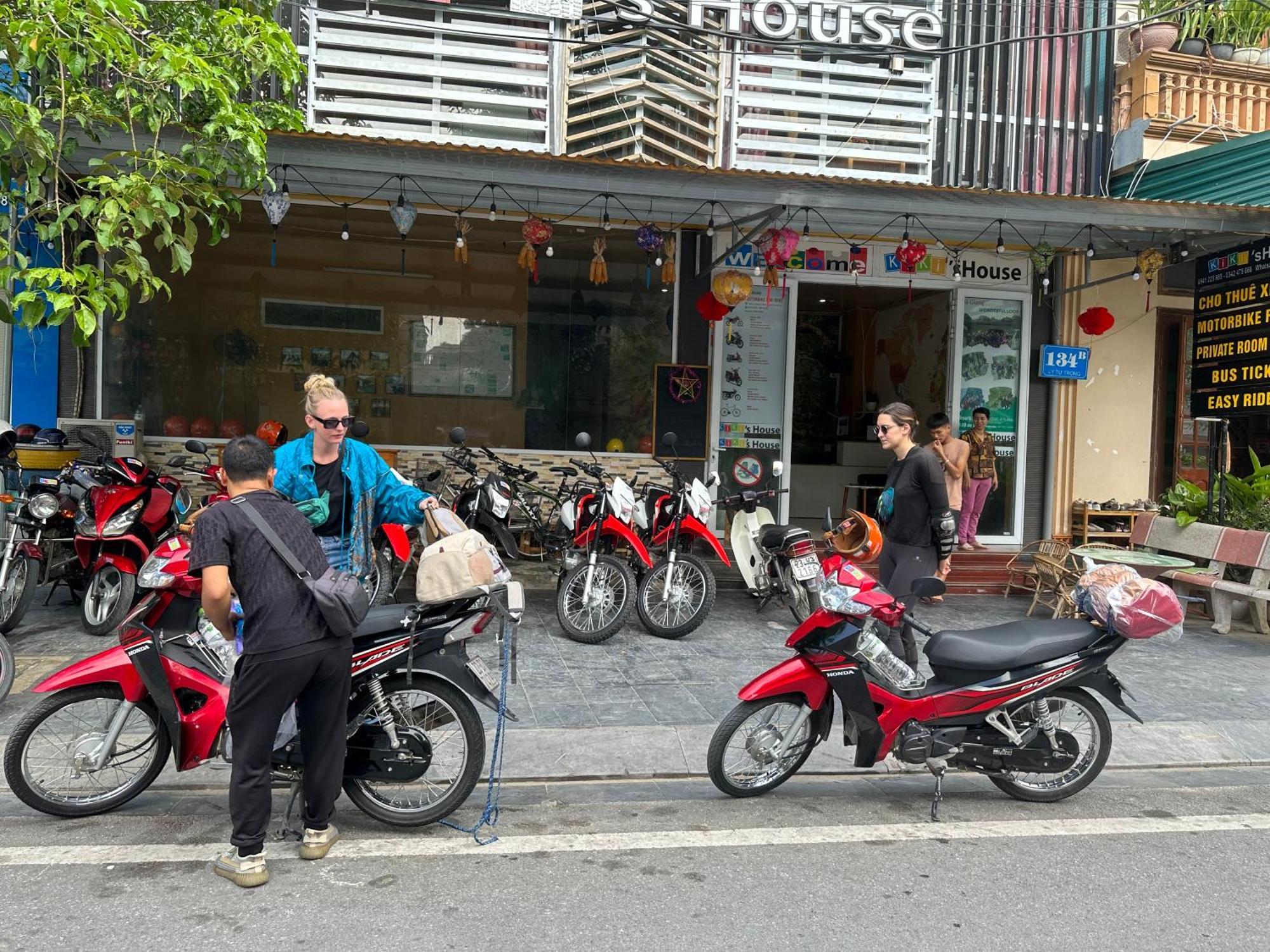 Kiki'S House And Motorbike For Rent Hostel Ha Giang Bagian luar foto