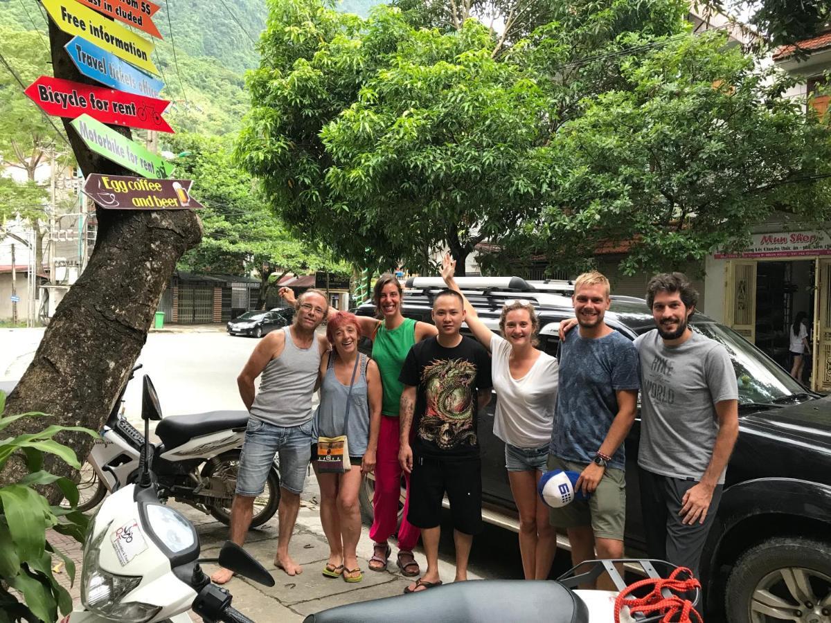 Kiki'S House And Motorbike For Rent Hostel Ha Giang Bagian luar foto